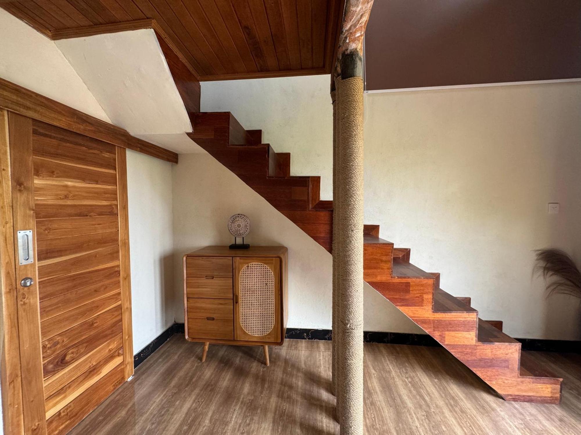 Ringsun Homestay Uluwatu Бадунг Екстер'єр фото